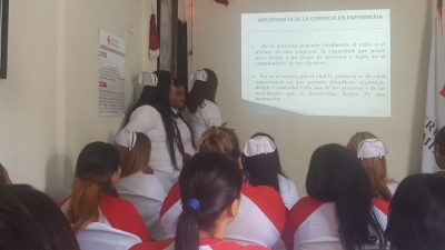 Charla educativa acerca del Rol del gerente en las instituciones de salud