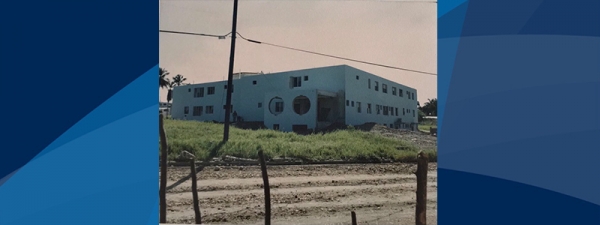 Fachadas exterior en proceso de construcci&oacute;n del IEM.